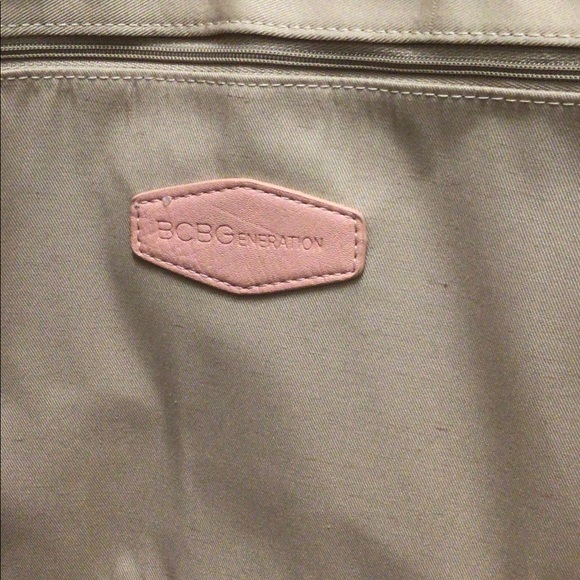 Slightly used BCGC Generation salmon pink tote - Picture 3 of 10